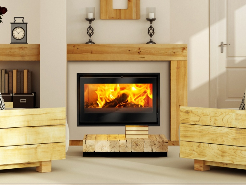 <b>Reference:</b> AROA 800 <br> 
<b>Description:</b><br>- Wood fireplace <br>
- Heat output range: 8.5-15.5kW <br>
- Efficiency: 75% <br>
- Nominal heat output: 12kW <br>
- Flue socket: ø200 MM<br>
- Heating area: 107 m2 <br>
- Heating volume: 267 m3 <br>
<b>Dimensions:</b><br>- L= 80CM<br>- W= 44CM<br>- H= 53CM<br><b>Weight:</b> 100KG